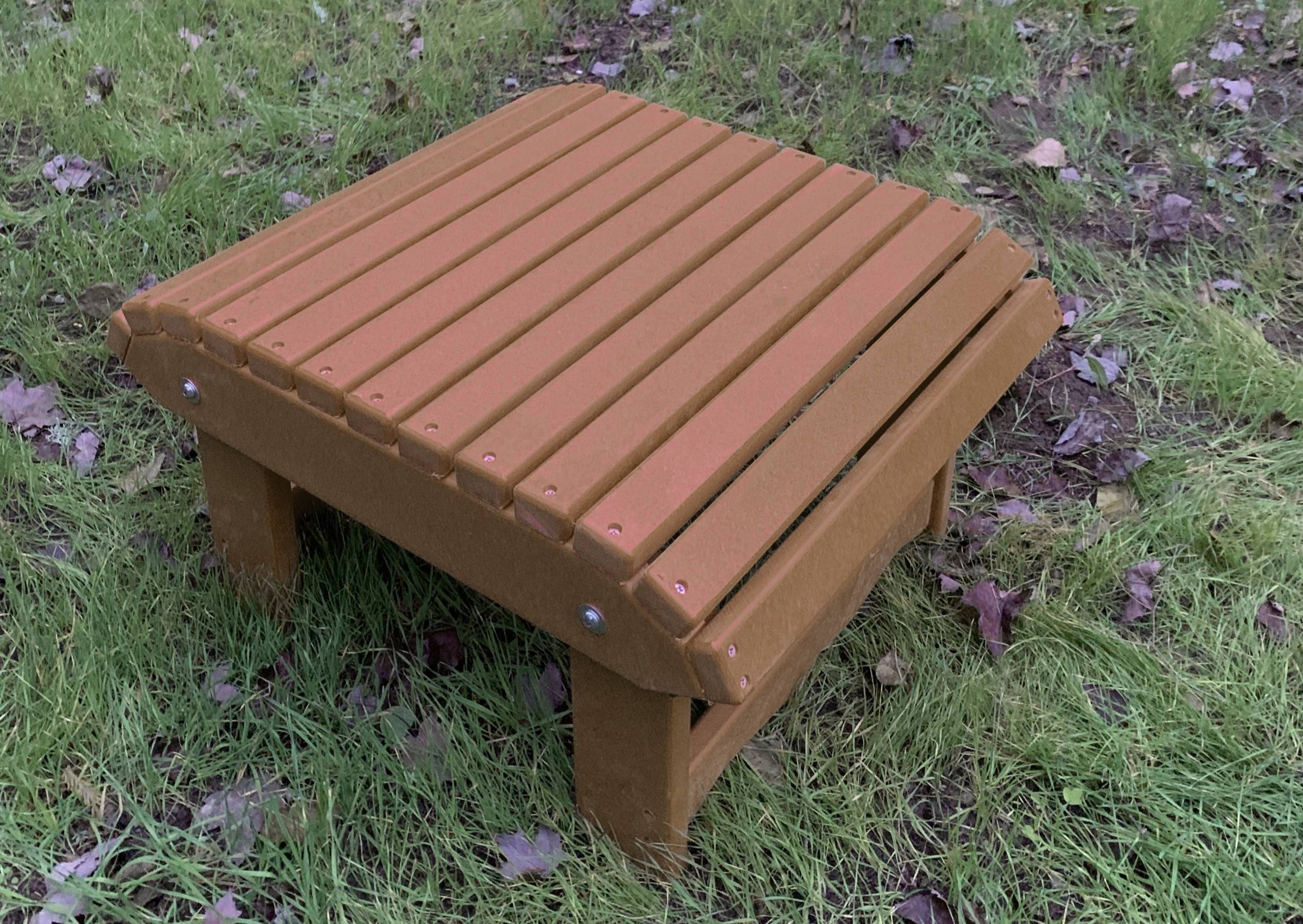 Poly-Luxe Classic 2-Position Ottoman (Standard)