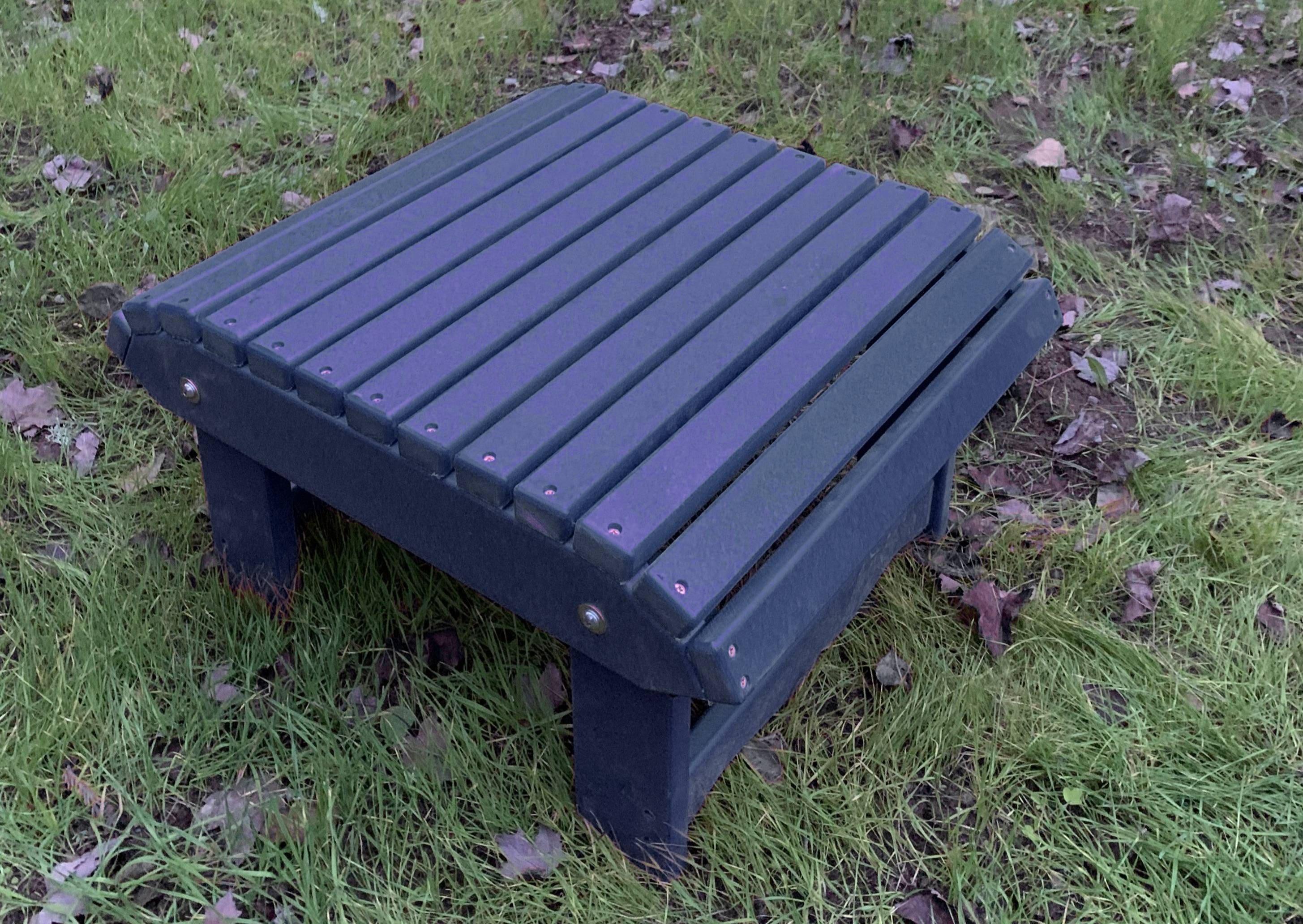 Poly-Luxe Classic 2-Position Ottoman (Standard)