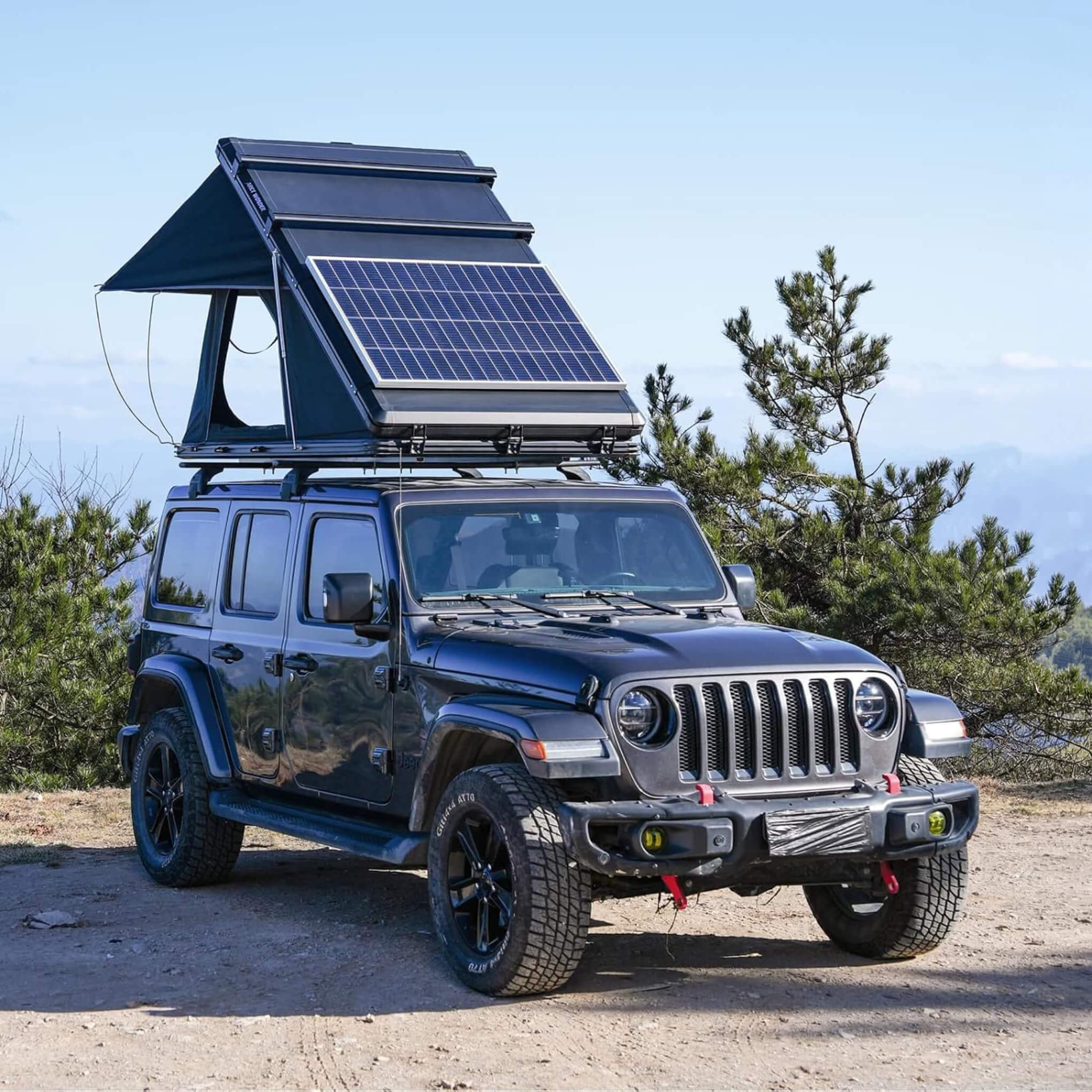 ThermalPeak 2-Person Aluminum Hardshell Pop-Up Rooftop Tent With Solar Panel And Winter Thermal Layer (SAK37481)
